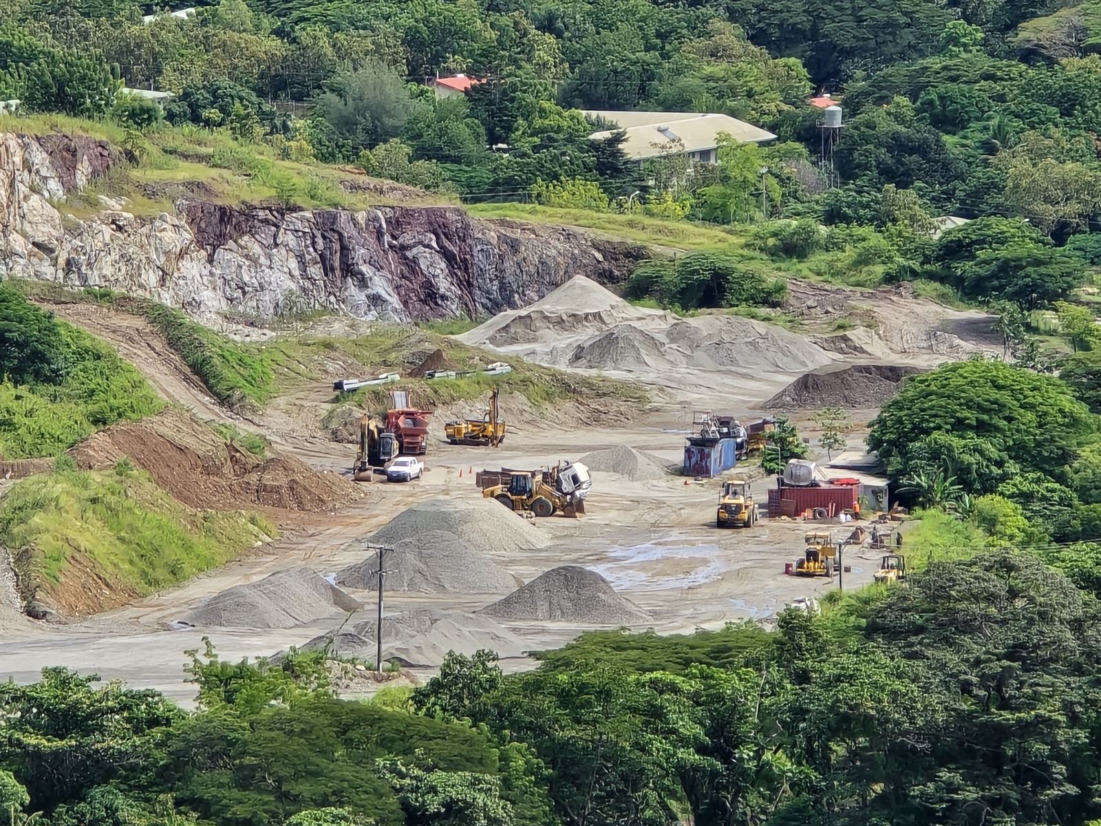 Geology field trip — observing rock formations in Papua New Guinea